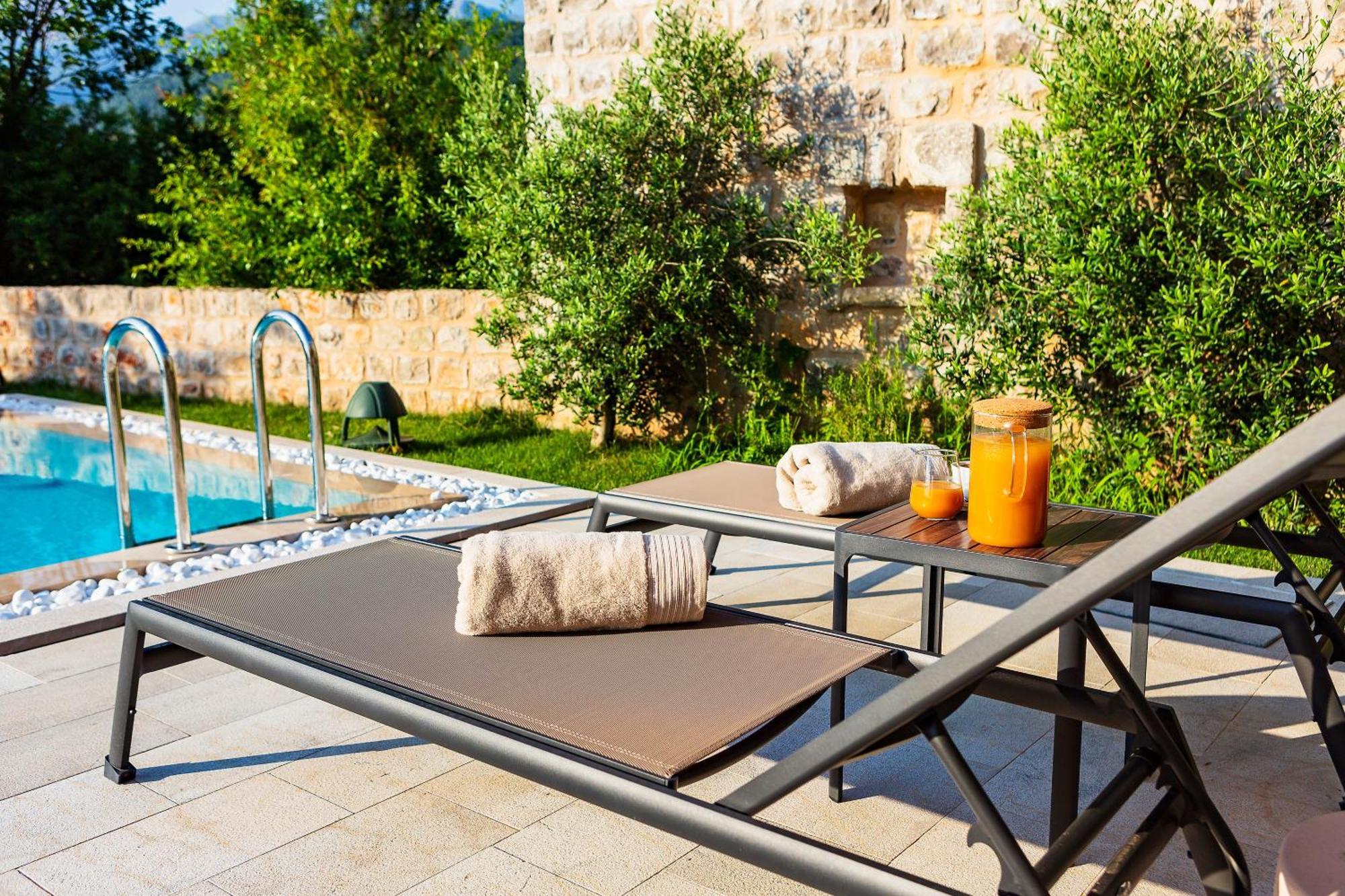 Boutique Hotel Ruzmarin Spa & Garden By Aycon Budva Bagian luar foto