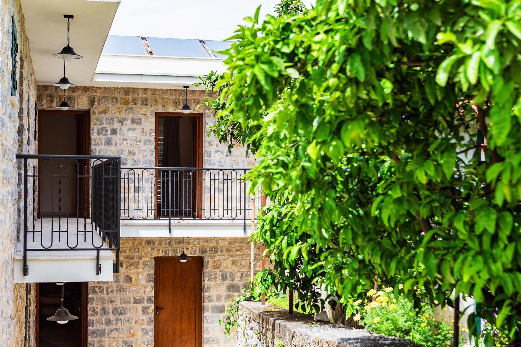 Boutique Hotel Ruzmarin Spa & Garden By Aycon Budva Bagian luar foto